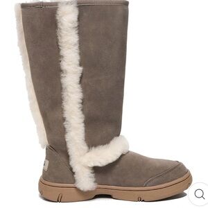 Brindle “Limited” color sunburst Tall Ugg boots size 10